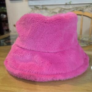 Pink Faux Fur Bucket Hat
